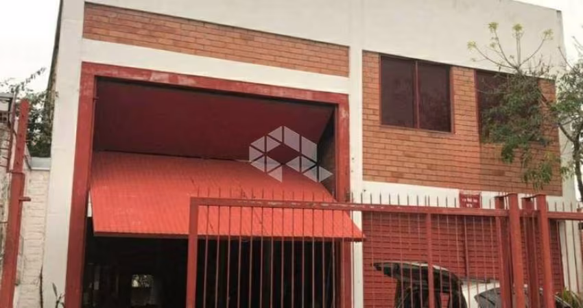 Barracão / Galpão / Depósito à venda no Bairro Cristo Redentor
