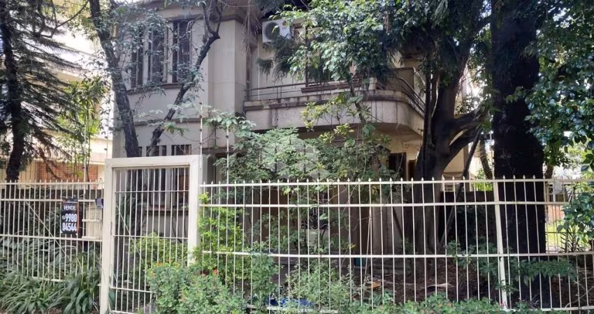 EXCELENTE IMÓVEL PARA INVESTIMENTO - CASA BAIRRO  SÃO JOÃO - GRANDE LOCALIZAÇÃO