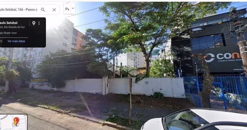 Terreno à venda na Rua Paulo Setúbal, 166, Passo da Areia, Porto Alegre