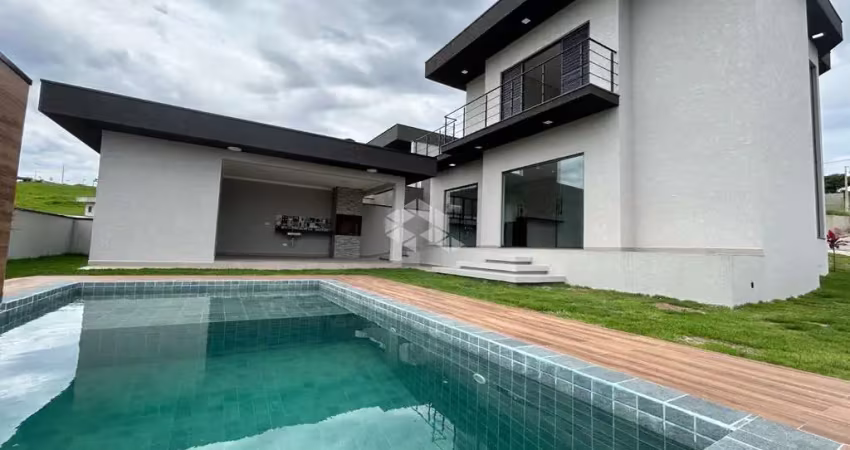 Belíssima casa à venda no condomínio Greenfield no Bairro Jardim dos Pinheiros
