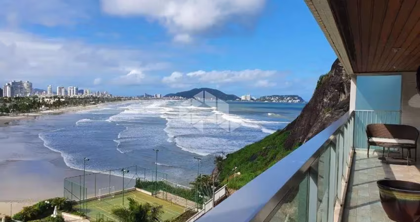 Apartemento á venda no guarujá com 3 quartos sendo duas suítes máster