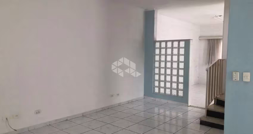 Casa sobrado de 240m² em pinheiros a 140m da estação butatã e 700m da estação faria lima