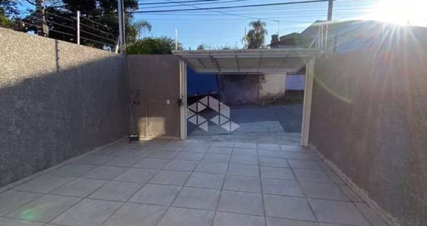 Casa com 3 dormitórios e 3 banheiros 125,40 (m²) por 445.000,00