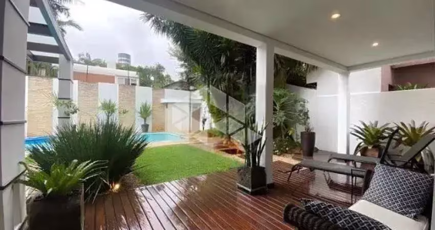 Casa no jardim leonor com projeto repleto de conforto e sofisticação