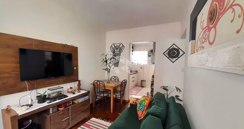 Apartamento 02 dormitórios, reformado, 1 vaga de garagem no bairro passo d'areia, em porto alegre. aceita financiamento.
