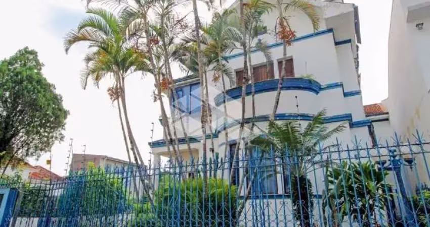 Casa residencial com 4 dormitórios no bairro são joão em porto alegre