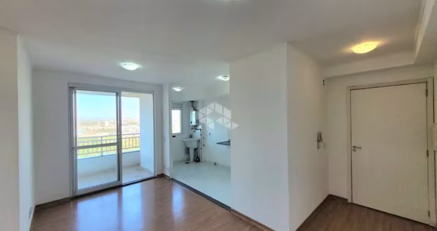 Apartamento de 3 dormitórios com uma vaga de garagem, no bairro humaitá em porto alegre