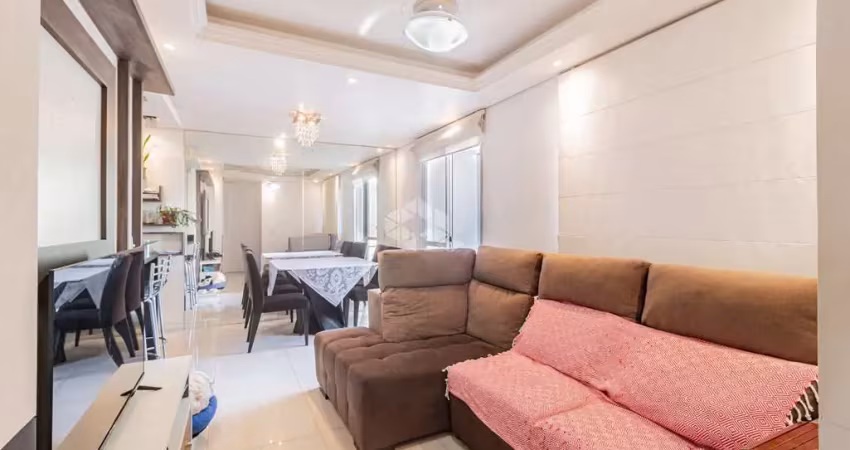 Apartamento de 2 dormitórios com 1 vaga de garagem no bairro humaitá, em porto alegre