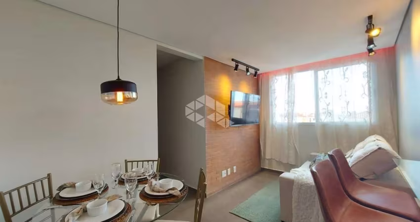 Apartamento de 2 dormitórios  com 1 vaga no bairro Humaitá.