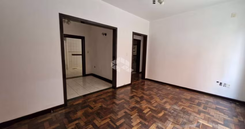 Apartamento Térreo de 2 Dormitórios no Bairro Navegantes
