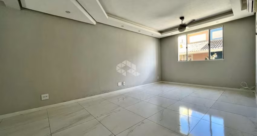 Casa em condominio com 4 dormitorios e 1 vaga de garagem, no bairro Humaitá, Porto alegre.