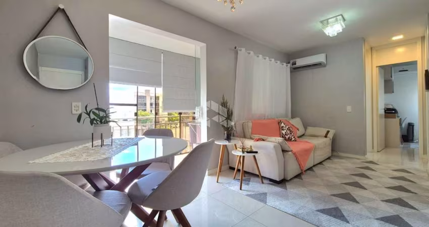 Apartamento 2 dormitórios, sacada c/ churrasqueira, 1 vaga de garagem,  infra completa incluindo piscina, no bairro Humaitá, em Porto Alegre.