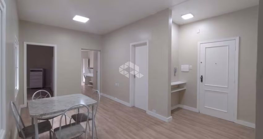 Apartamento de 2 dormitórios, no bairo Floresta, em Porto Alegre.