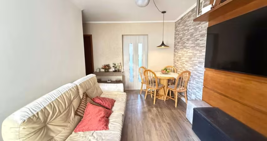Apartamento de 2 dormitórios, no bairro Humaitá, em Porto Alegre.