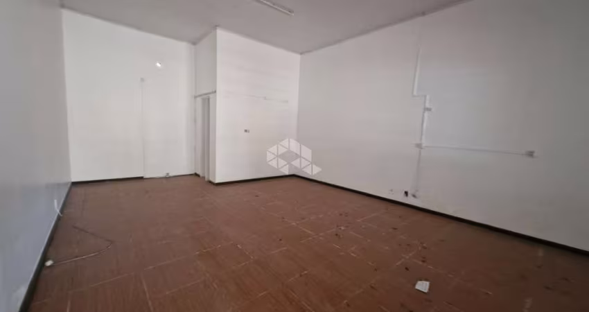 Loja Comercial Reformada e Bem Localizada no Humaitá