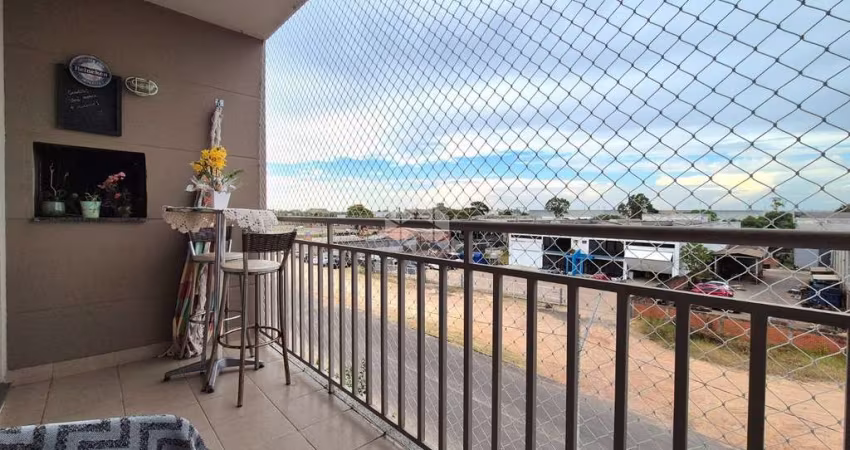 Apartamento 3 dormitórios, sendo 1 suíte, andar alto, excelente posição do sol, vista livre