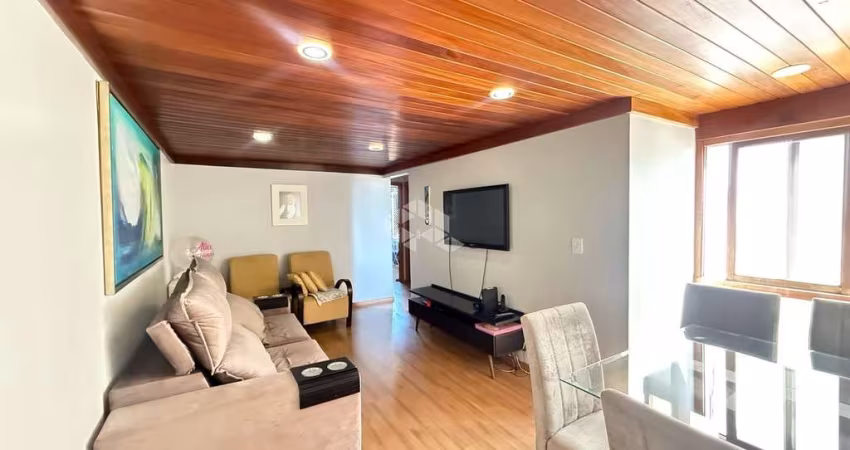 Apartamento de 3 dormitórios, no bairro Floresta, em Porto Alegre.