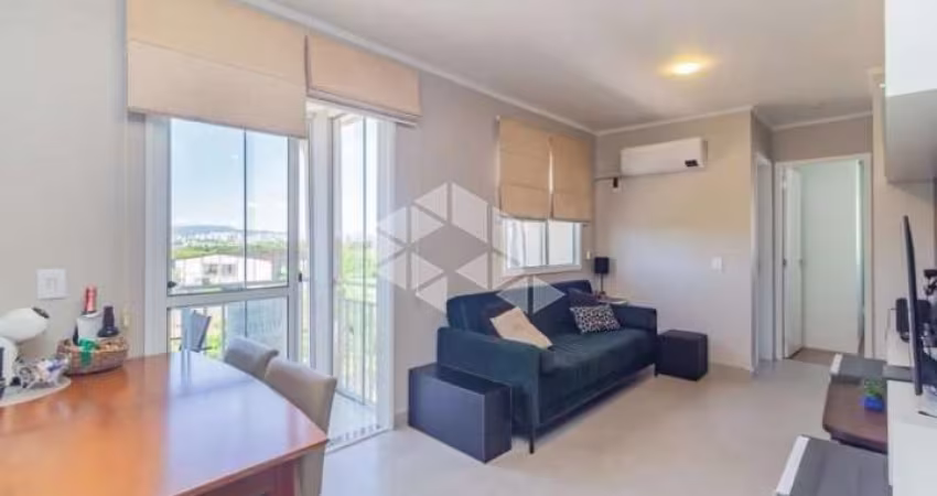 Apartamento com 2 dormitórios, vaga de garagem no bairro Humaitá em Porto Alegre.