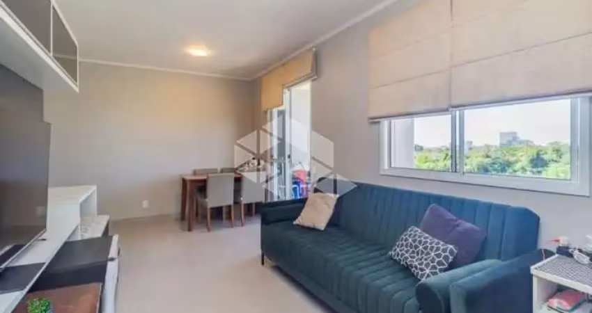 Apartamento com 2 dormitórios, vaga de garagem no bairro humaitá em porto alegre.