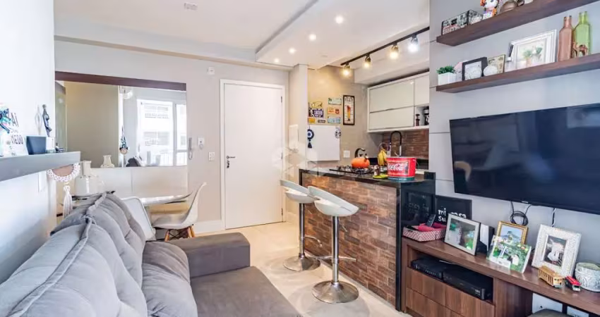 Apartamento 2 dormitórios no bairro Humaitá em Porto Alegre