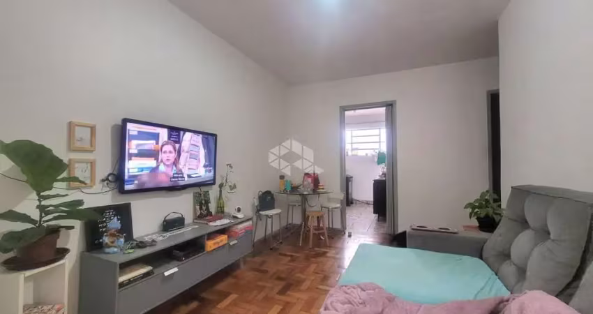 Apartamento de 2 dormitórios, no bairro humaitá, em porto alegre.