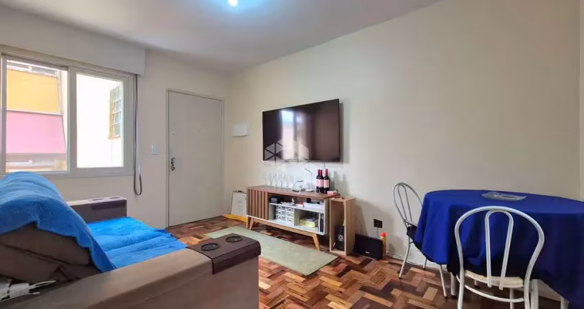 Apartameno de 2 dormitórios, no bairro humaitá, em porto alegre.
