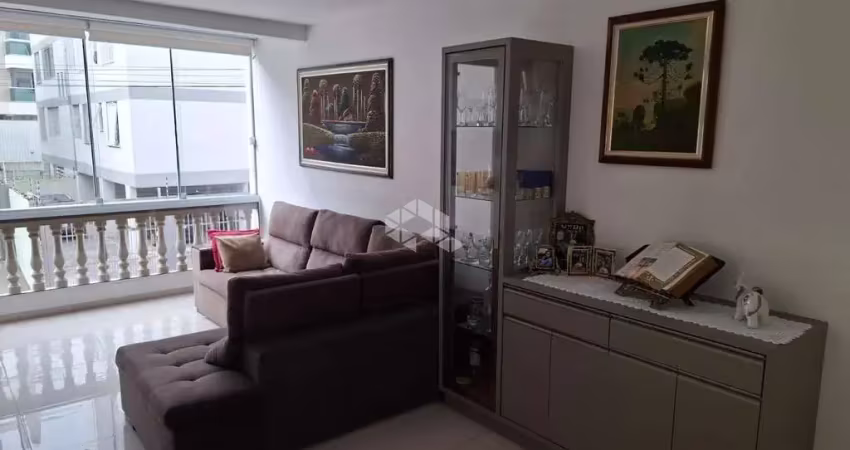 APARTAMENTO 1 DORMITÓRIO TRINDADE FLORIANÓPOLIS - SC