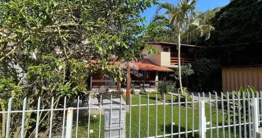 Casa de 3 dormitórios - no bairro ingleses - florianopolis/sc