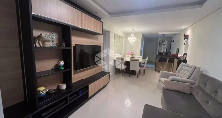 Apartamento com 2 dormitórios (1 suíte) à venda em florianópolis