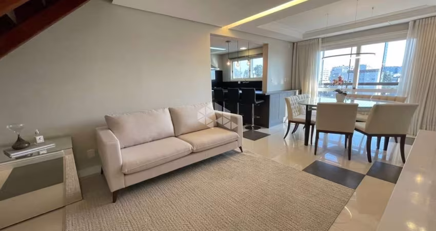 COBERTURA DUPLEX MOBILIADA NO BAIRRO SANVITTO