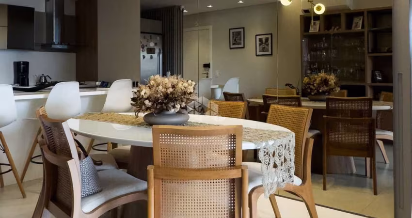 Apartamento mobiliado à venda no Itacorubi com 3 quartos (1 suíte) e escritório
