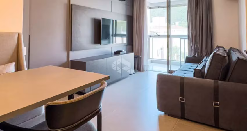 Apartamento Mobiliado de 2 Quartos a Venda no Córrego Grande