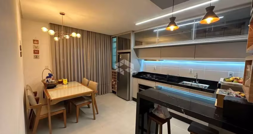 Sobrado 2 Suítes em Itapema.  Mobila alto padrão,  Cidade com maior valorização imobiliária do Brasil