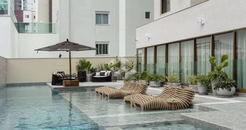 Apartamento 4 quartos , sendo 4 suíte e 3 vagas de garagem