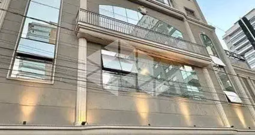 Apartamento com 3 suítes e 2 vagas de garagem em itapema