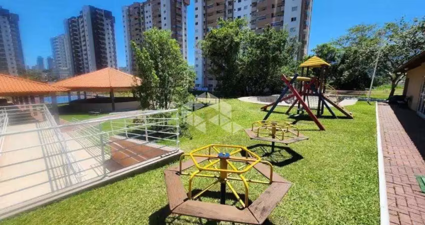 Apartamento 2 quartos e 1 vaga em itapema à 1km da praia