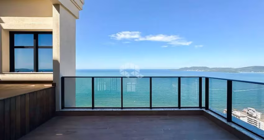 Cobertura triplex 4 suítes 6 vagas com vista mar na meia praia em itapema