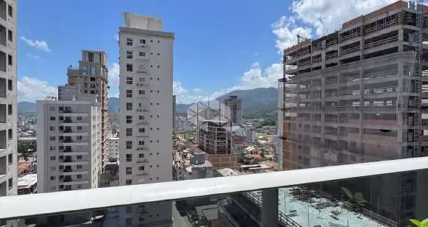 Apartamento com 2 dormitórios sendo 1 suíte e 1 vaga de garagem no morretes, itapema