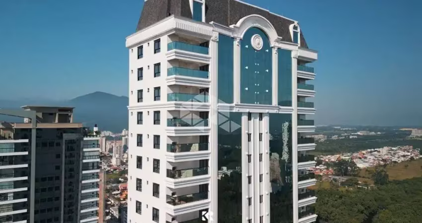Apartamento com 4 suítes e 3 vagas de garagem em itapema com vista mar