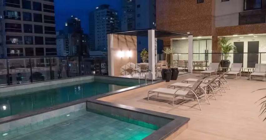 Apartamento com 3 suítes e 2 vagas de garagem em itapema, pronto para morar