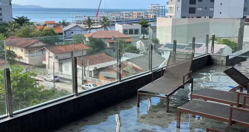 Apartamento com 3 suítes e 2 vagas de garagem em porto belo pronto