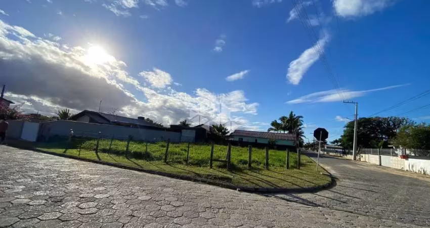 Terreno à venda na Petronilho Ávila, 1, Praça, Tijucas