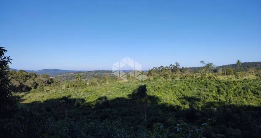 Área de terras de 3.3 hectares