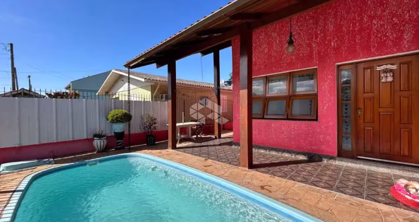 Casa 3 dormitórios, 3 banheiros, sala, cozinha, garagem, aceita financiamento bancário