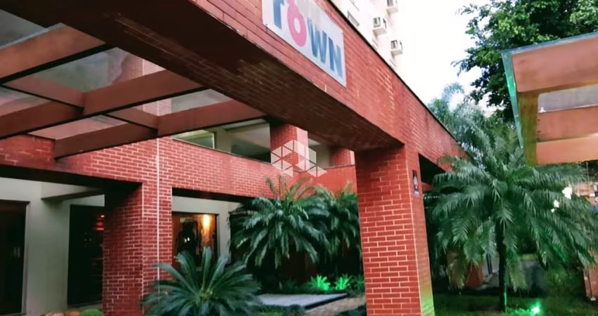Apartamento de 2 dormitórios, semimobiliado, elevador, vaga, academia e sala de jogos. Bairro Centro, Novo Hamburgo.