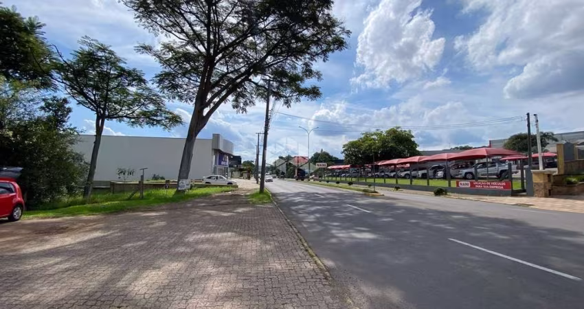 Terrenos com 1.796m² em excelente localização