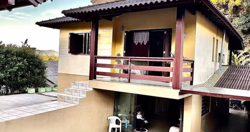 Casa 4 Dormitórios, Travessão, Dois Irmãos