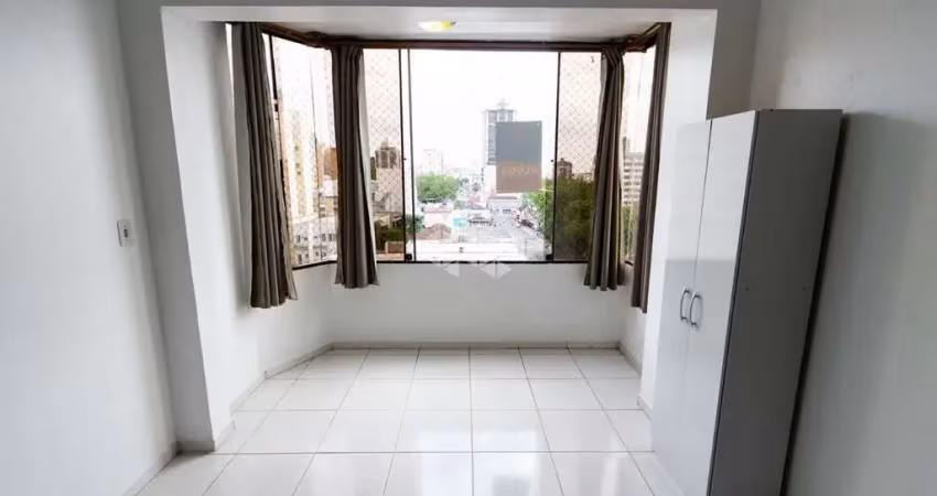Apartamento  amplo de 1 dormitório, semimobiliado, sacada, vista, elevador próximo ao carrefour no  centro de novo hamburgo. aceita financiamento mcmv