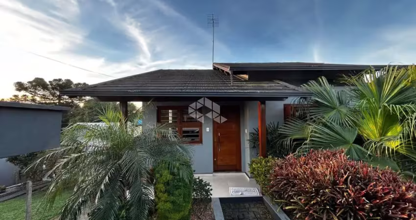Casa com piscina, quiosque e 3 dormitórios em ivoti