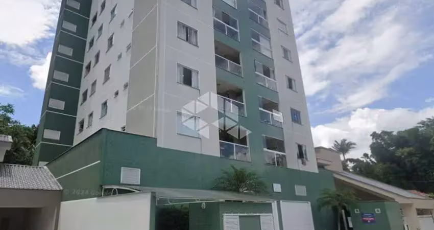 Apartamento 1 suíte + 2 dormitórios/quartos no bairro Czerniewicz, Jaraguá do Sul.